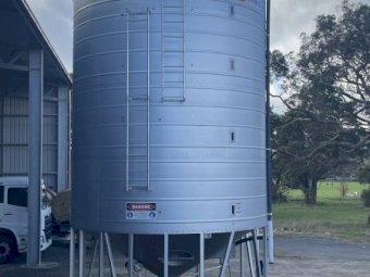 2021 Ahrens 74 tonne Silo