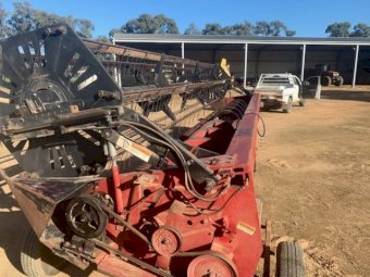 Case IH 1010 Draper Front