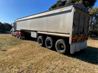 2004 Iveco Powerstar 6300 Truck with Lusty Aluminium Tipper