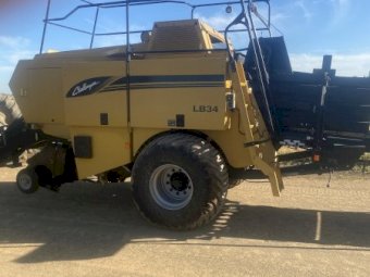 2005 Challenger LB34 Baler