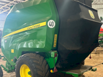 2018 John Deere V461R Round Baler