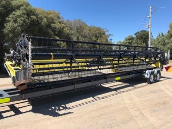 New Holland Speedrower 240