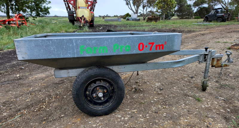 Farm Pro 0.7 cube ATV Grain Feed Out Cart