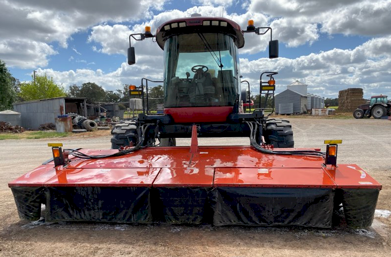 2011 Case IH 2303 Windrower