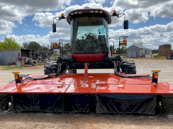 2011 Case IH 2303 Windrower