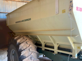 2016 Marshall 810T Spreader