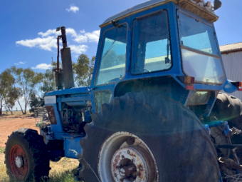 Ford TW20 Tractor