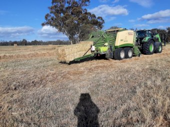 820mt Pasture Hay 8x4x3 Large Square Bales