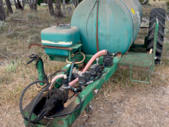 Goldacres Spray Cart with Ground Glider Boom