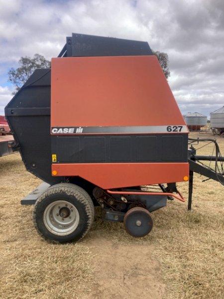 2000 Case IH 627 Round Baler