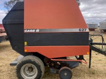 2000 Case IH 627 Round Baler