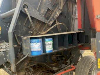 2000 Case IH 627 Round Baler