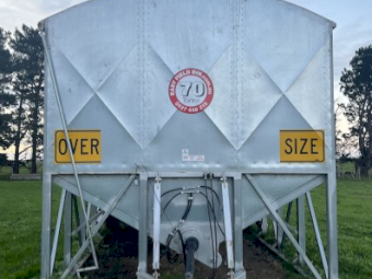 Under Auction - (A238) Easy Field Bin 70 tonne 