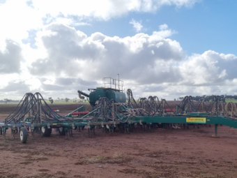 2002 Janke Universal 54ft Bar with 2002 Simplicity 12000L Cart