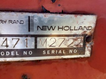 New Holland 471 Hay Elevator