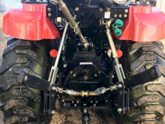 2013 Case Maxxfarm 30 Tractor Mower