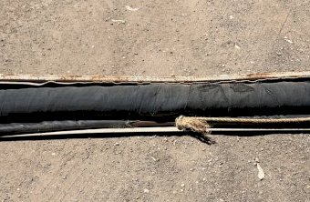 Retractable truck tarp