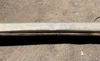 Retractable truck tarp