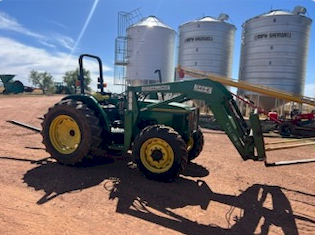 John Deere 5400 Tractor with Challenger 349 Loader