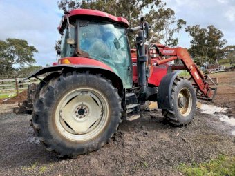 2005 Case MXU 115 Tractor with FEL