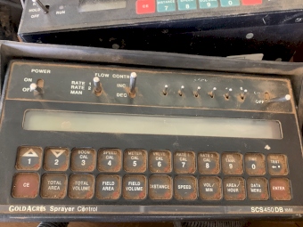 2000 Goldacres 5030 Boom Spray