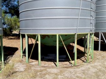 Campbell Grain Silos 700 bag x 2