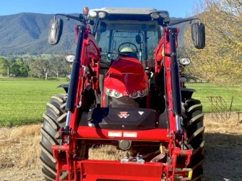 2020 Massey Ferguson 5713S