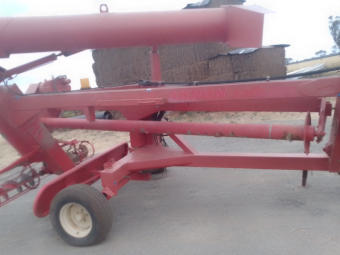 Akron EXG 300 Grain Bag Outloader