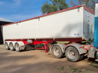 2015 Rhino 34ft x 6ft TOA Tipper Trailer