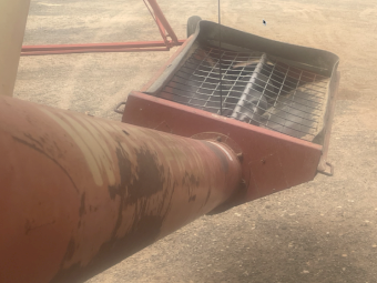 Westfield 10-71 Swing Away Auger