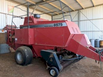 WANTED 8x3x3 Large Square Baler