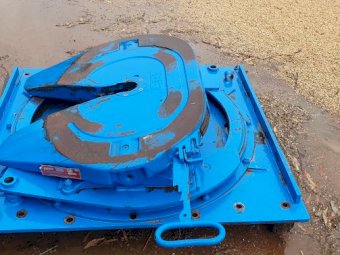 Jost low profile ballrace turntable