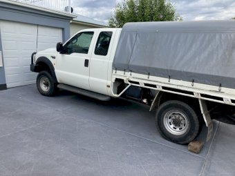 2002 Ford F 250  6 Cylinder 4x4 Trayback Ute