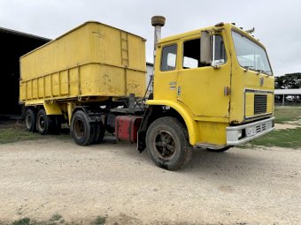 1974 International Acco 2150A With Tandem Tri-Axle Semi Trailer