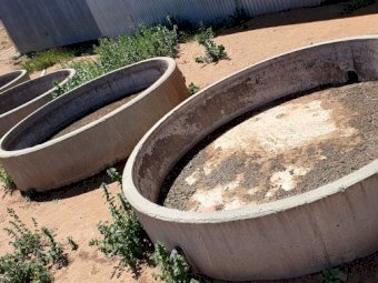 4 Round concrete Troughs