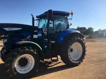 2018 New Holland T7-190 Autocommand Tractor with Loader