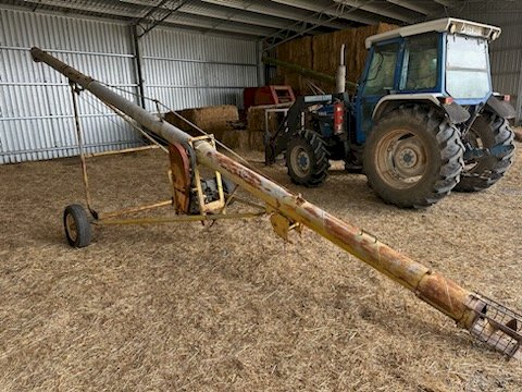 Mobilco 30 x 8 Auger