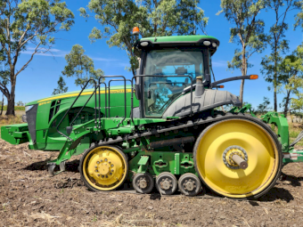 2016 John Deere 8370RT Tractor