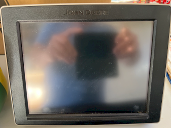 John Deere 4640 Universal Screen and SF6000 Receiver
