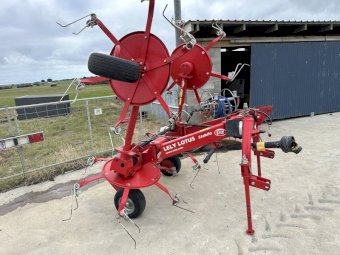 Lely Lotus Stabilo Tedder