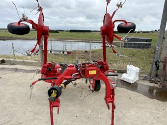 Lely Lotus Stabilo Tedder