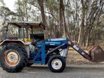 Ford 4110 Front End Loader Tractor | Farm Tender