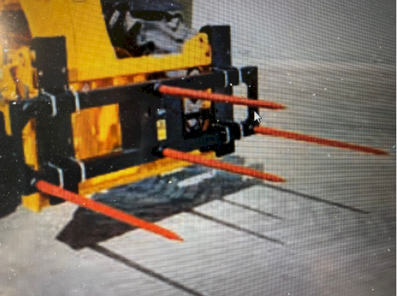 Under Auction - (A242) New JCB Twin or Single Bale Spike 