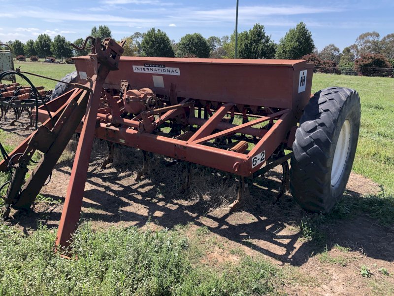 McCormick International 6–2 direct drill combine
