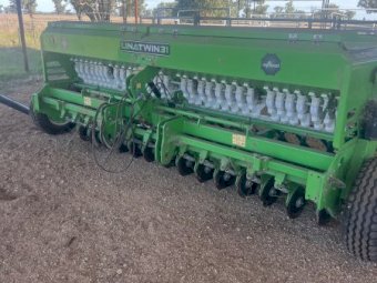 2019 Agrolead Linatwin 31 Twin Disc seeder