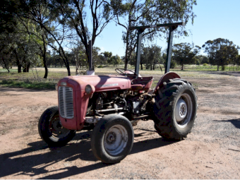 Massey Ferguson 35 Tractor