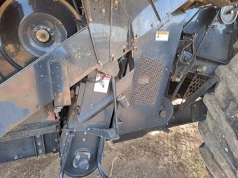 2008 40' Midwest CropHawk Draper Front