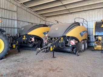 2 x 2019 New Holland 1290 Plus Balers