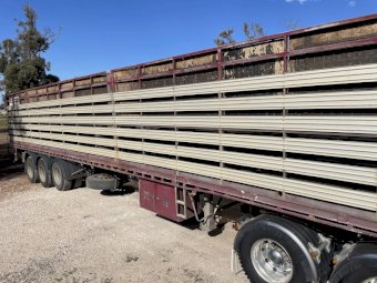 2009 Vawdrey Trailer with 2017 Swagman Stock Crate