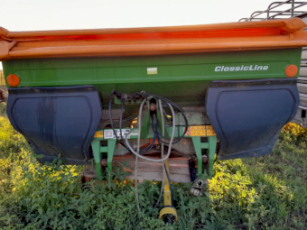 2017 Amazone ZA-M 1501 Spreader